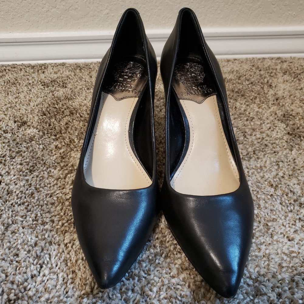 Vince Camuto, Black Pumps, Size 7 1/2